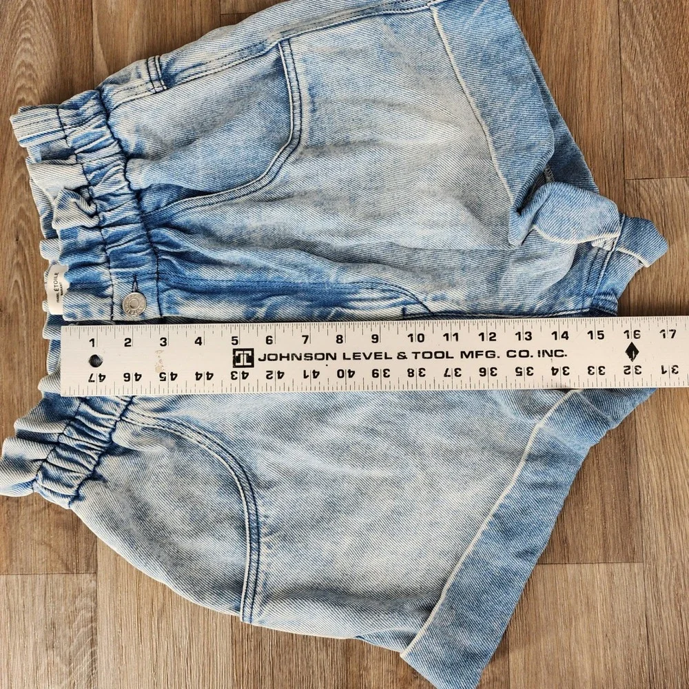 Isabel Marant Etoile Itea Light Wash Acid Paperbag Denim Shorts Blue Size 36